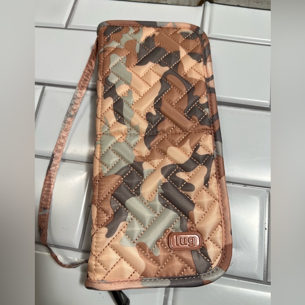 Lug Quilted Wristlet travel makeup brush holder